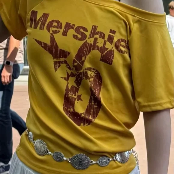 Vintage Gold Medallion Belt - Picture 13 of 13